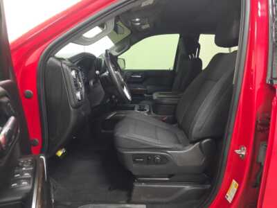 2020 GMC 1500 Crew Cab, $33259. Photo 3