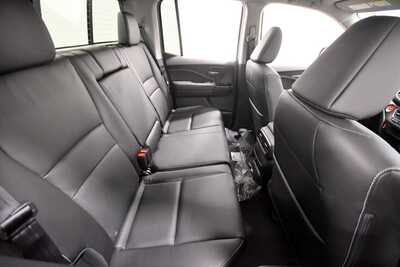 2026 Honda Ridgeline, $42739. Photo 12
