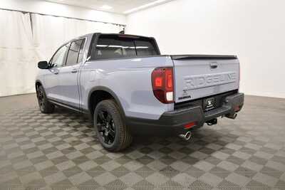 2026 Honda Ridgeline, $46240. Photo 5