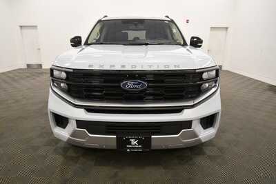 2025 Ford Expedition, $69349. Photo 12