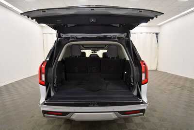 2025 Ford Expedition, $69349. Photo 7