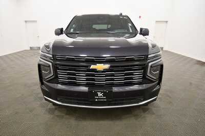 2025 Chevrolet Suburban, $81291. Photo 11