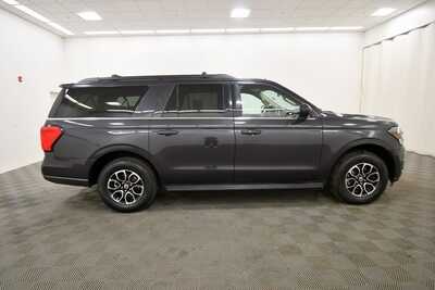 2024 Ford Expedition Max, $44961. Photo 9