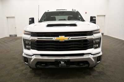 2024 Chevrolet 2500 Crew Cab, $54315. Photo 11