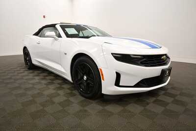 2022 Chevrolet Camaro, $26349. Photo 10