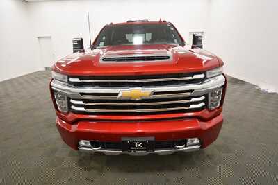 2022 Chevrolet 3500 Crew Cab, $55674. Photo 11