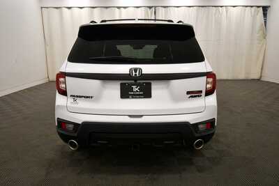 2022 Honda Passport, $30348. Photo 6
