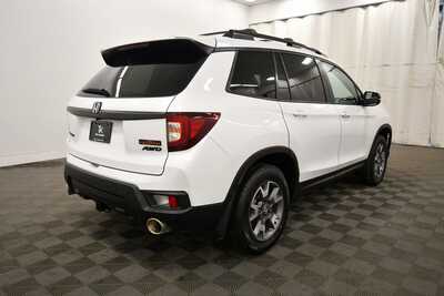 2022 Honda Passport, $30348. Photo 8