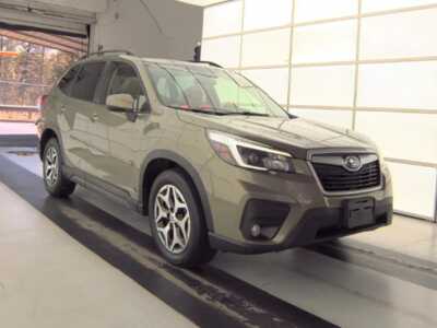 2021 Subaru Forester, $26952. Photo 2