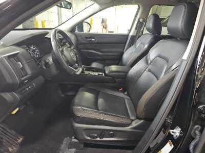 2024 Nissan Pathfinder, $36321. Photo 3