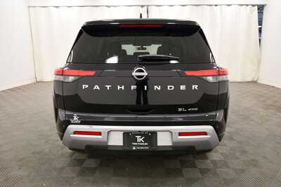 2024 Nissan Pathfinder, $32845. Photo 6