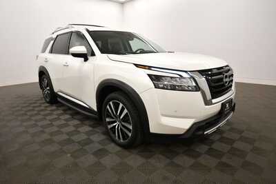 2024 Nissan Pathfinder, $38345. Photo 10