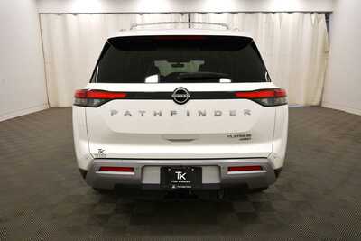 2024 Nissan Pathfinder, $38345. Photo 6