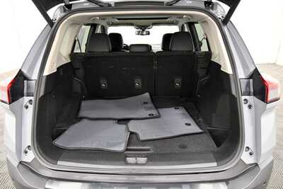 2023 Nissan Rogue, $26845. Photo 7