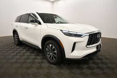 2023 Infiniti QX60, $30345. Photo 10