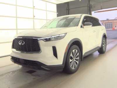 2023 Infiniti QX60, $33338. Photo 2