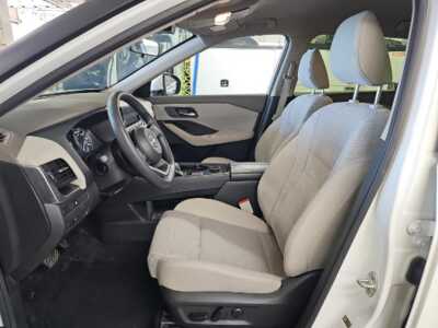 2023 Nissan Rogue, $26349. Photo 3