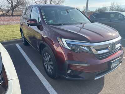 2019 Honda Pilot, $24849. Photo 2