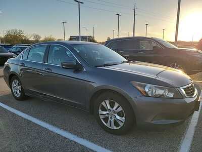 2010 Honda Accord, $9845. Photo 2