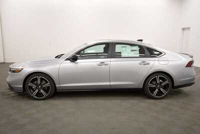 2026 Honda Accord, $33752. Photo 4