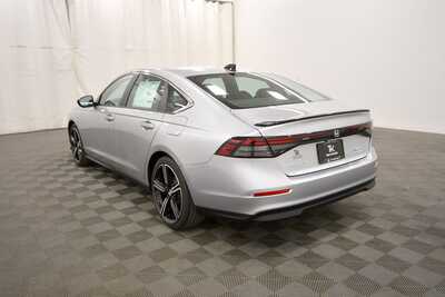 2026 Honda Accord, $33752. Photo 5