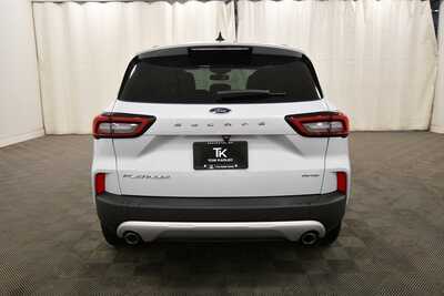 2025 Ford Escape, $28345. Photo 6