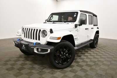 2022 Jeep Wrangler Unlimited, $27845. Photo 2