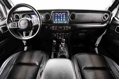 2022 Jeep Wrangler Unlimited, $27845. Photo 3