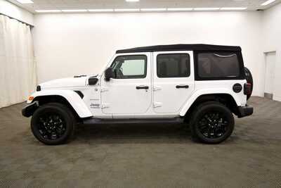 2022 Jeep Wrangler Unlimited, $27845. Photo 4