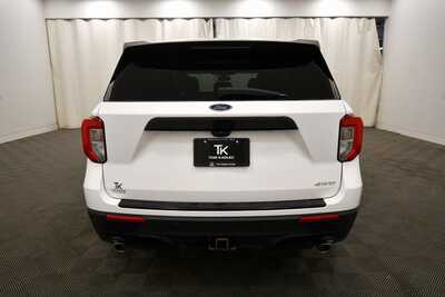 2022 Ford Explorer, $31822. Photo 6