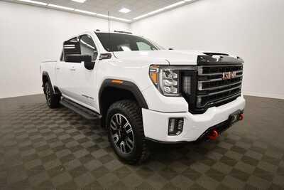 2023 GMC 2500 Crew Cab, $59967. Photo 10