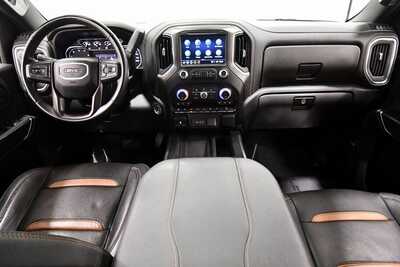 2023 GMC 2500 Crew Cab, $59967. Photo 3