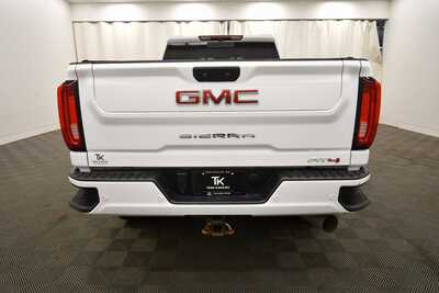 2023 GMC 2500 Crew Cab, $59967. Photo 6