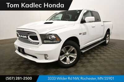 2018 RAM 1500 Crew Cab, $27001. Photo 1