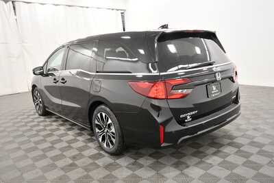 2026 Honda Odyssey, $49575. Photo 5
