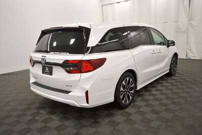 2026 Honda Odyssey, $50175. Photo 7