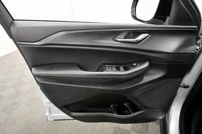 2024 Jeep Grand Cherokee, $33330. Photo 12