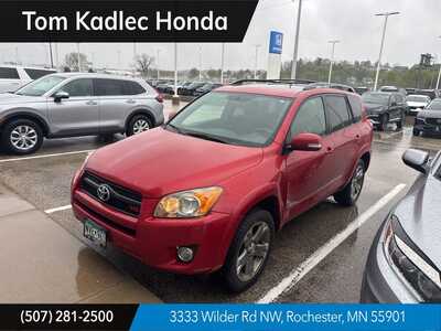 2009 Toyota RAV4, $9845. Photo 1