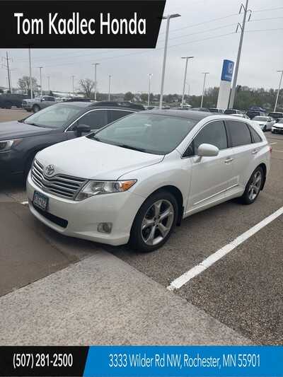 2011 Toyota Venza, $10031. Photo 1