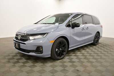 2026 Honda Odyssey, $43446. Photo 2