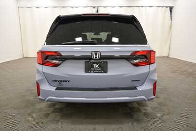 2026 Honda Odyssey, $43446. Photo 6