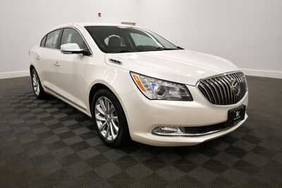 2014 Buick LaCrosse, $8349. Photo 9