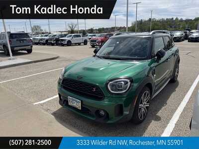 2023 MINI Cooper, $28349. Photo 1