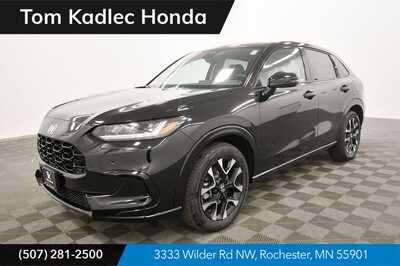 2027 Honda HR-V, $32594. Photo 1