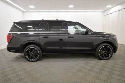 2022 Ford Expedition Max, $48349. Photo 9