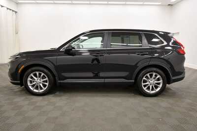 2023 Honda CR-V, $30099. Photo 4