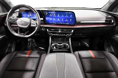2024 Chevrolet Traverse, $44849. Photo 3