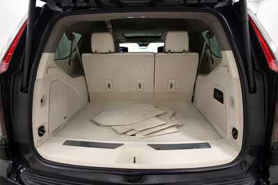 2024 Cadillac Escalade ESV, $90349. Photo 7