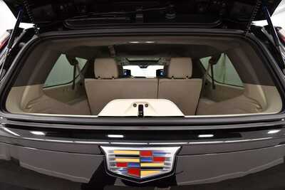 2024 Cadillac Escalade ESV, $90349. Photo 8