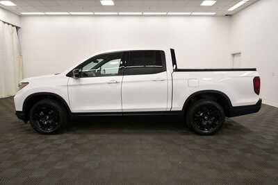2025 Honda Ridgeline, $41849. Photo 4